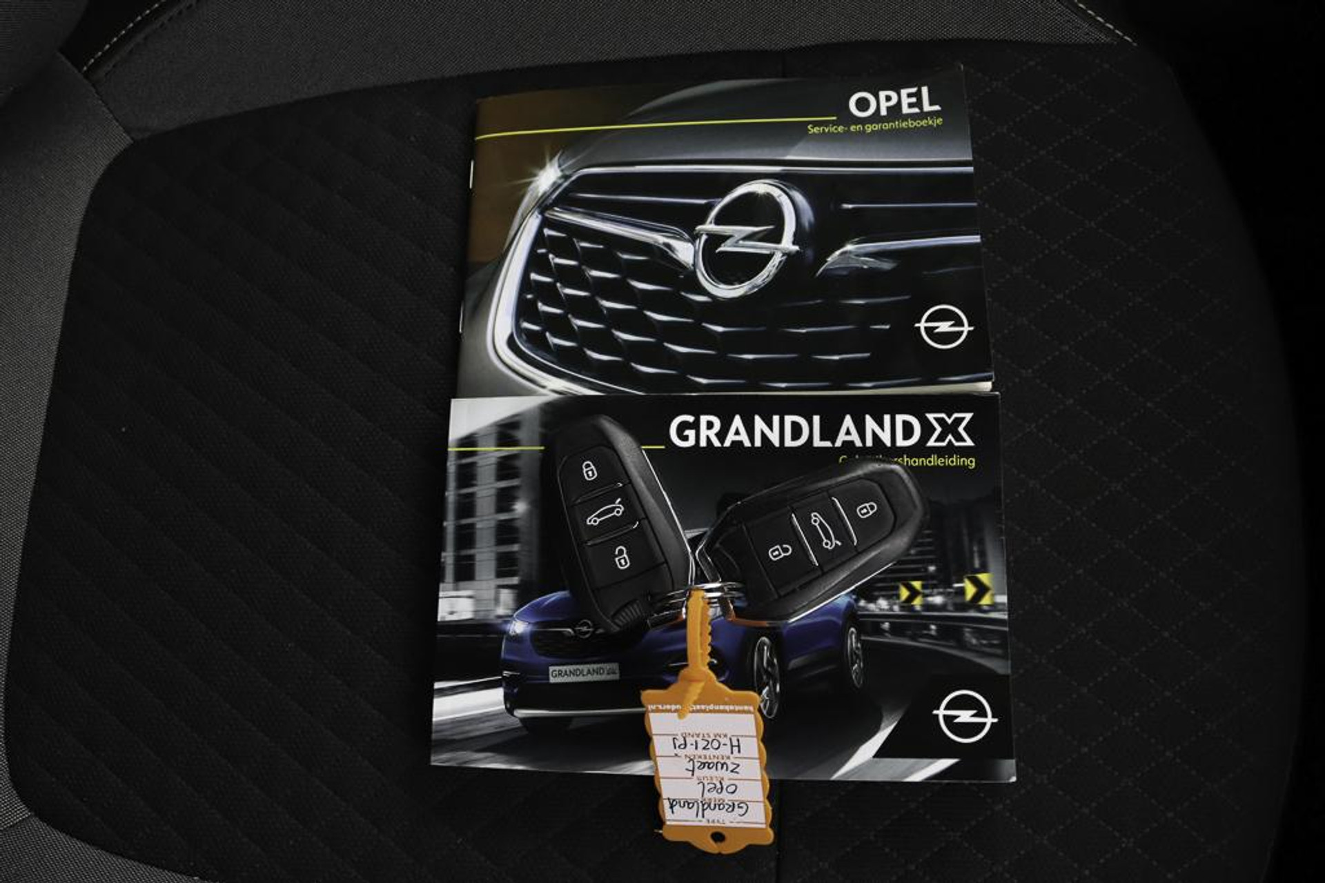 Opel Grandland X 1.2 Turbo*CARPLAY*AUTOMAAT*HAAK*CRUISE*KEYLESS-GO*